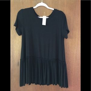 Agnes & Dora ruffle tee